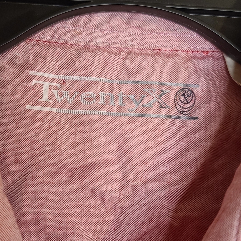 Twenty X Women's Pink Striped Long Sleeve Stretch Button-Down Shirt Size M